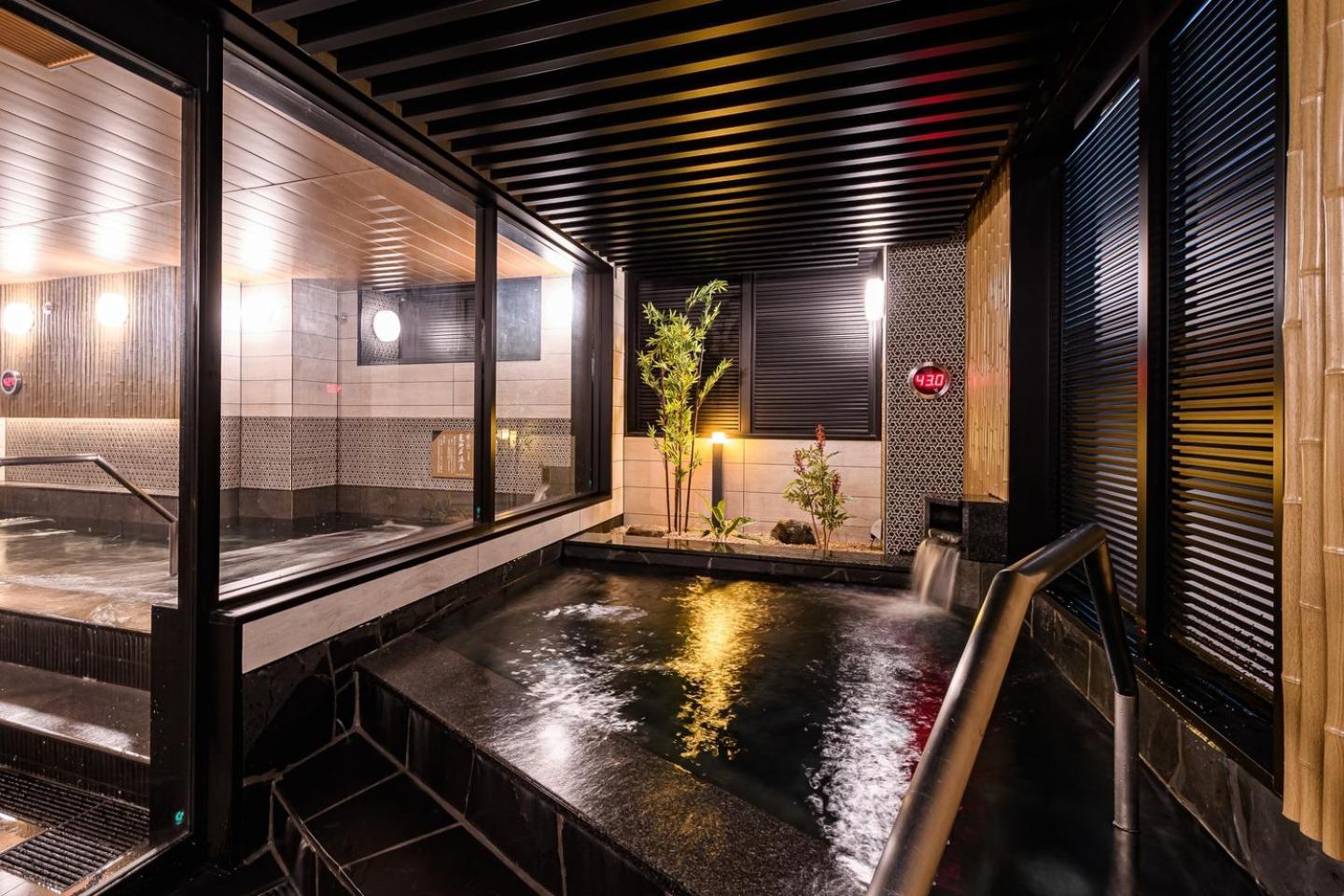 Apa Hotel Sapporo Odori Ekimae Minami Dış mekan fotoğraf